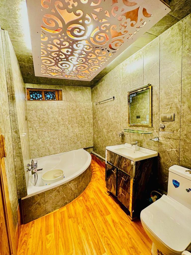 New Zealand Group Of Houseboats 호텔 Srīnagar 외부 사진